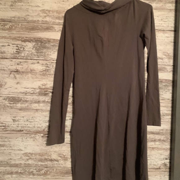 Athleta size small stretchy cowl neck dress! - Picture 4 of 4